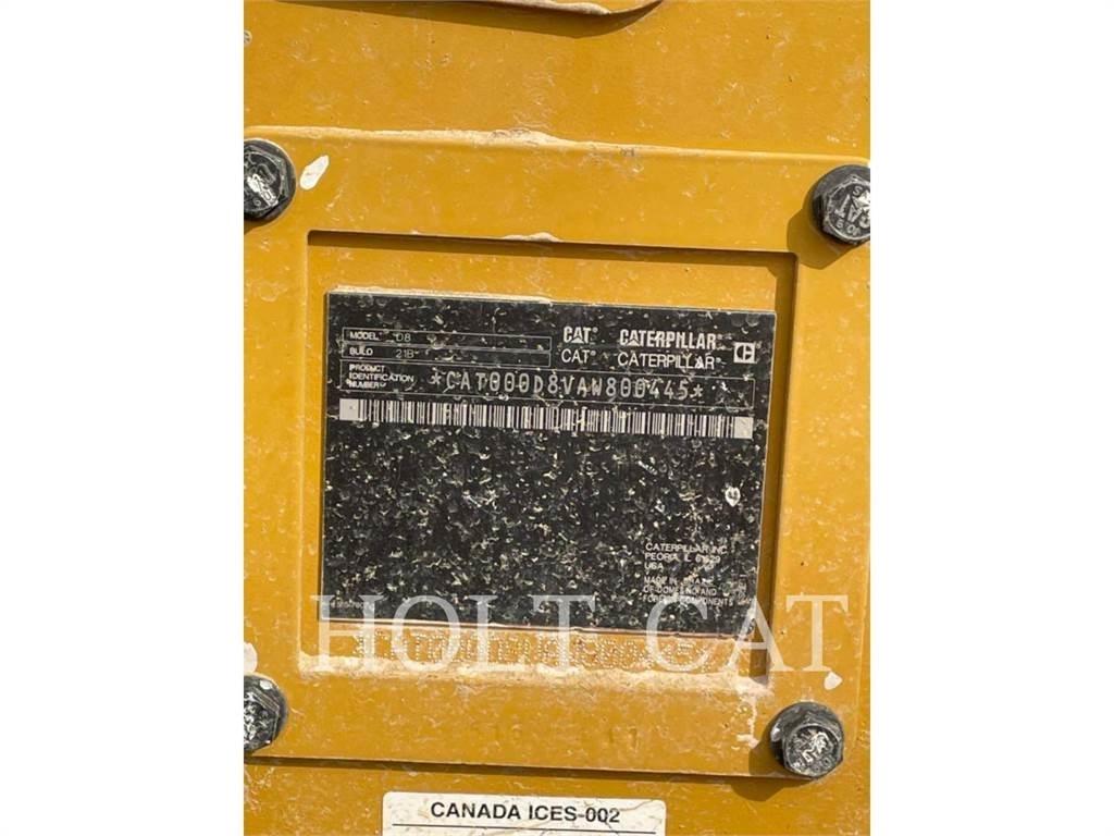 CAT D8 Buldozer sobre oruga