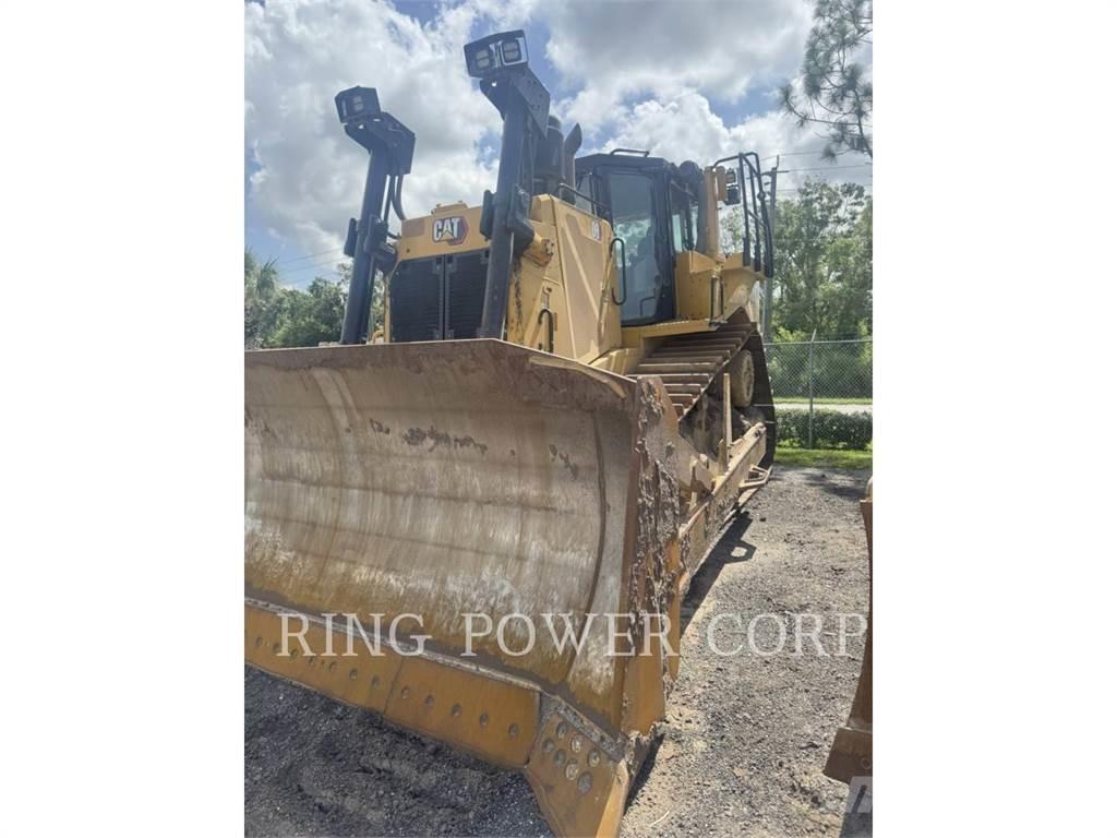 CAT D8 Buldozer sobre oruga