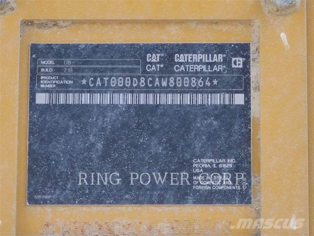 CAT D8 Buldozer sobre oruga