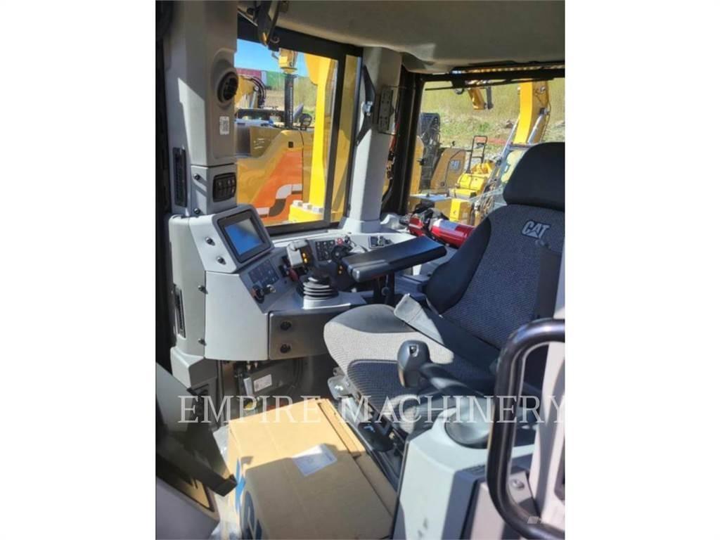 CAT D8-21 Buldozer sobre oruga