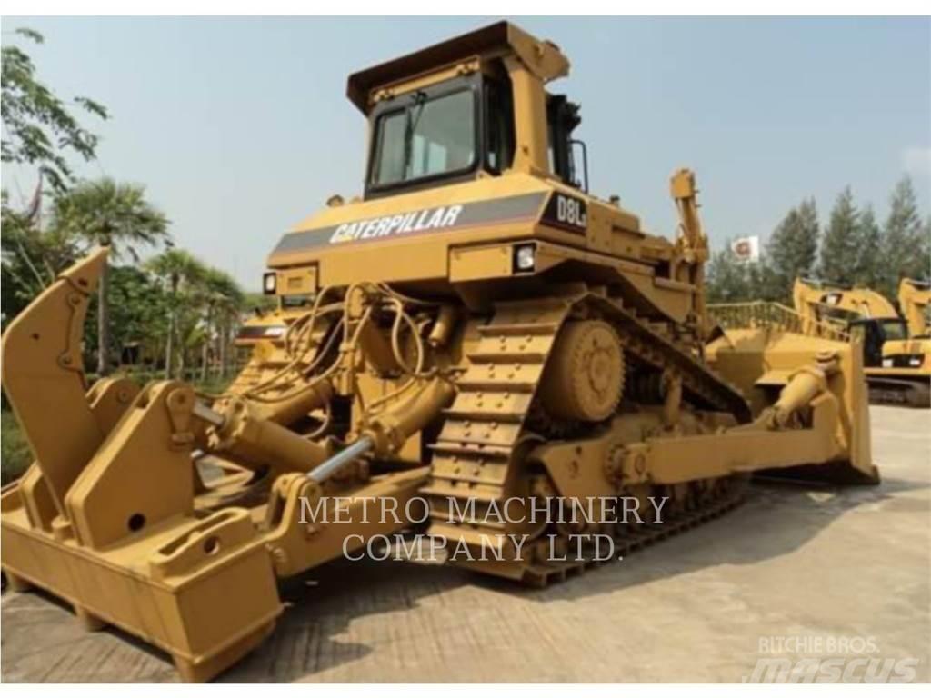 CAT D8L Buldozer sobre oruga