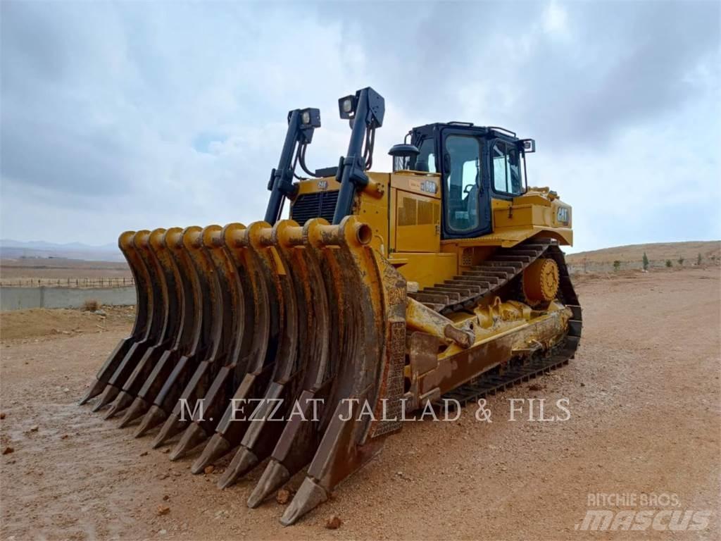 CAT D8R Buldozer sobre oruga