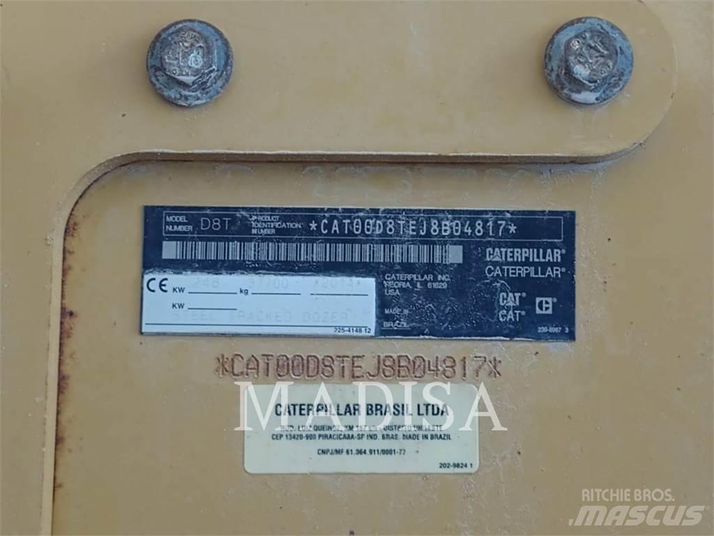 CAT D8T Buldozer sobre oruga