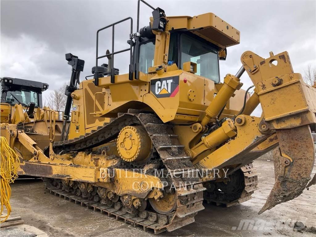 CAT D8T Buldozer sobre oruga