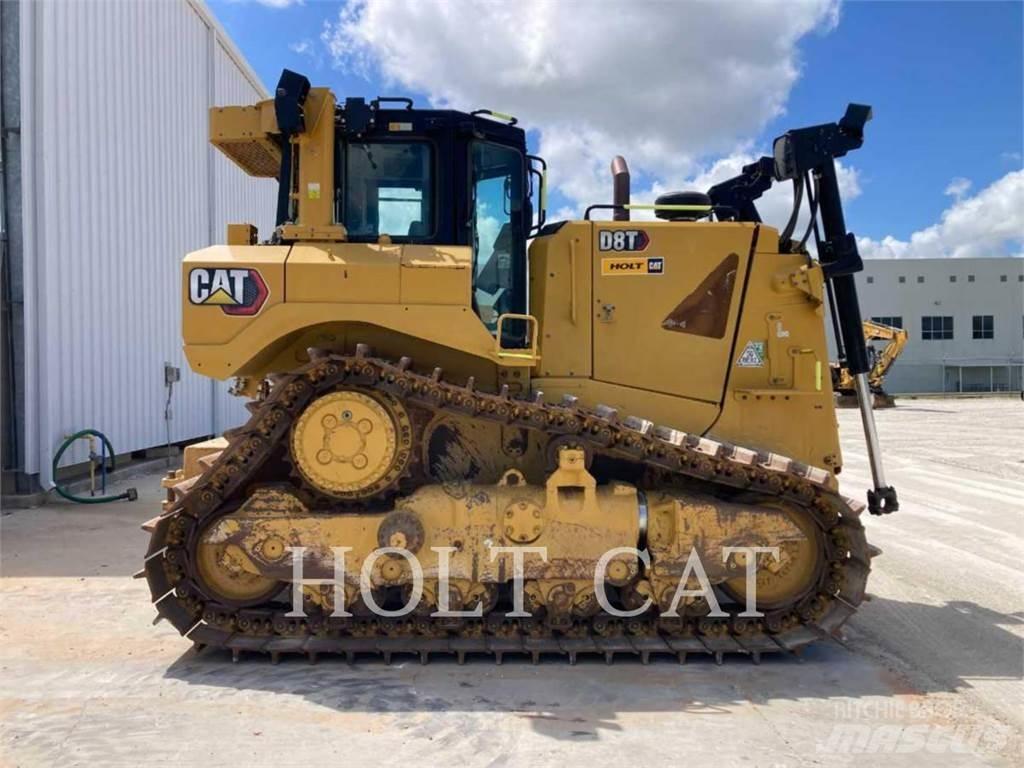 CAT D8T Buldozer sobre oruga