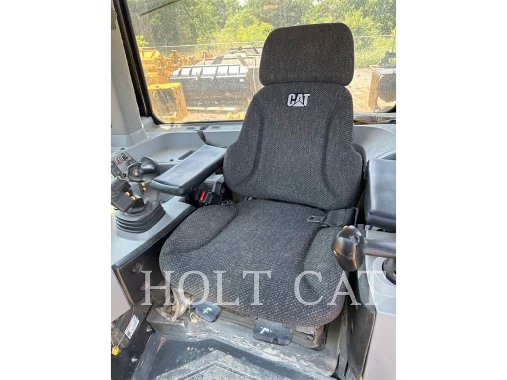 CAT D8T ABRI Buldozer sobre oruga