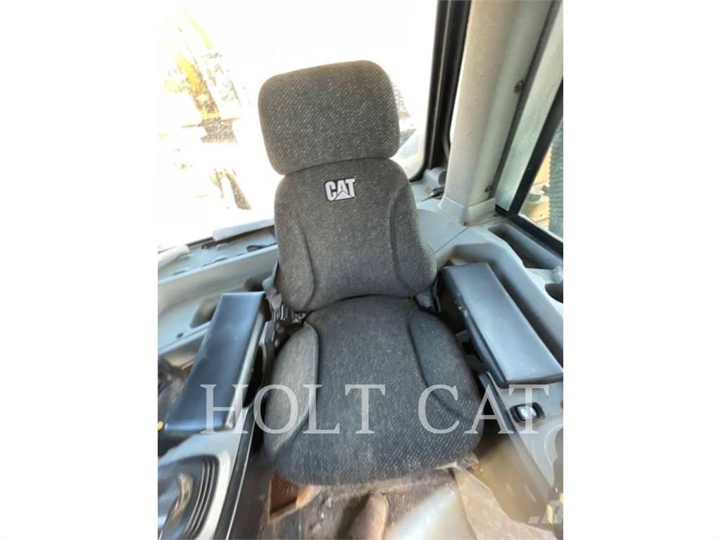 CAT D8T MS3 Buldozer sobre oruga