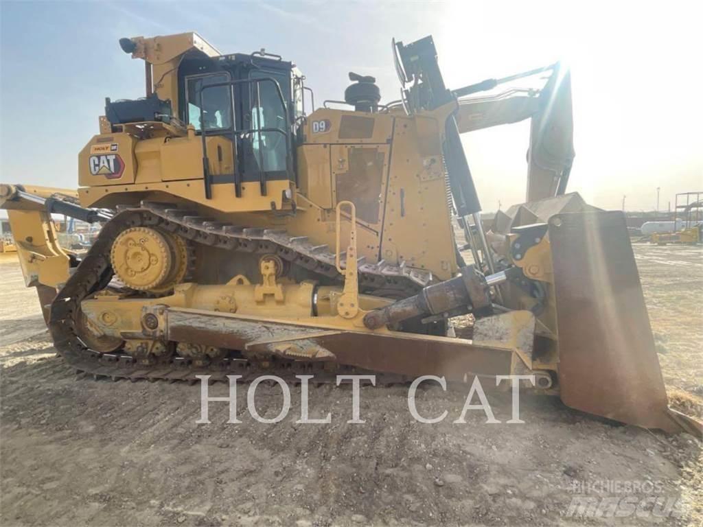 CAT D9 Buldozer sobre oruga