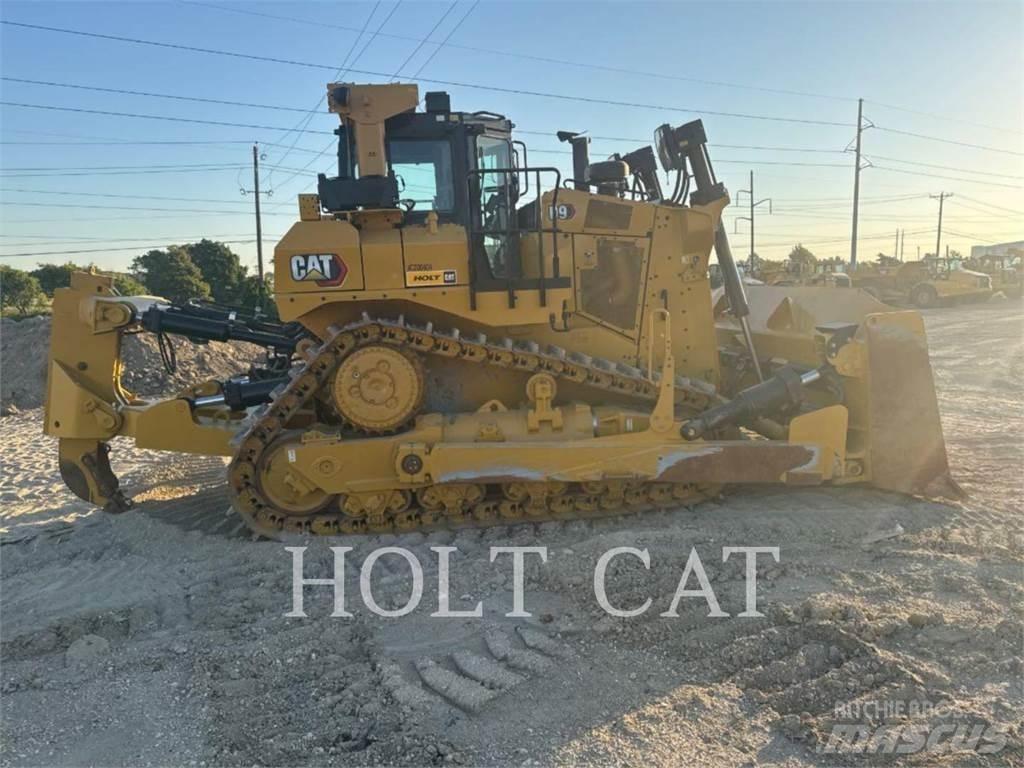 CAT D9 Buldozer sobre oruga