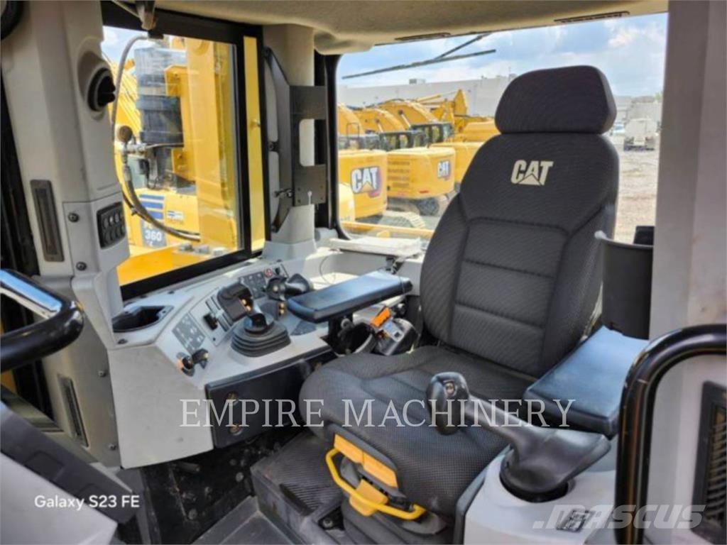 CAT D9-07A Buldozer sobre oruga