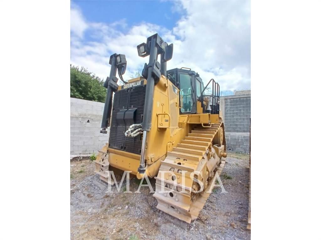 CAT D9T Buldozer sobre oruga