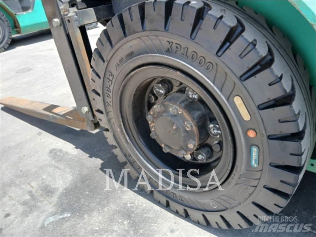 CAT FG25N5-LE Otras carretillas elevadoras