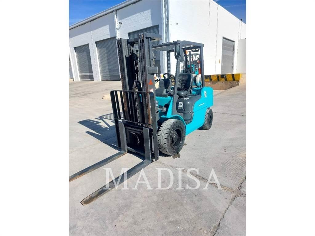 CAT FG30N5-LE Otras carretillas elevadoras