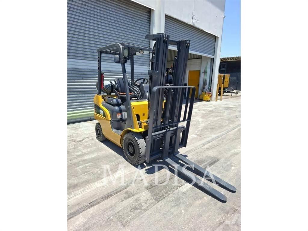 CAT GP15N5 Otras carretillas elevadoras
