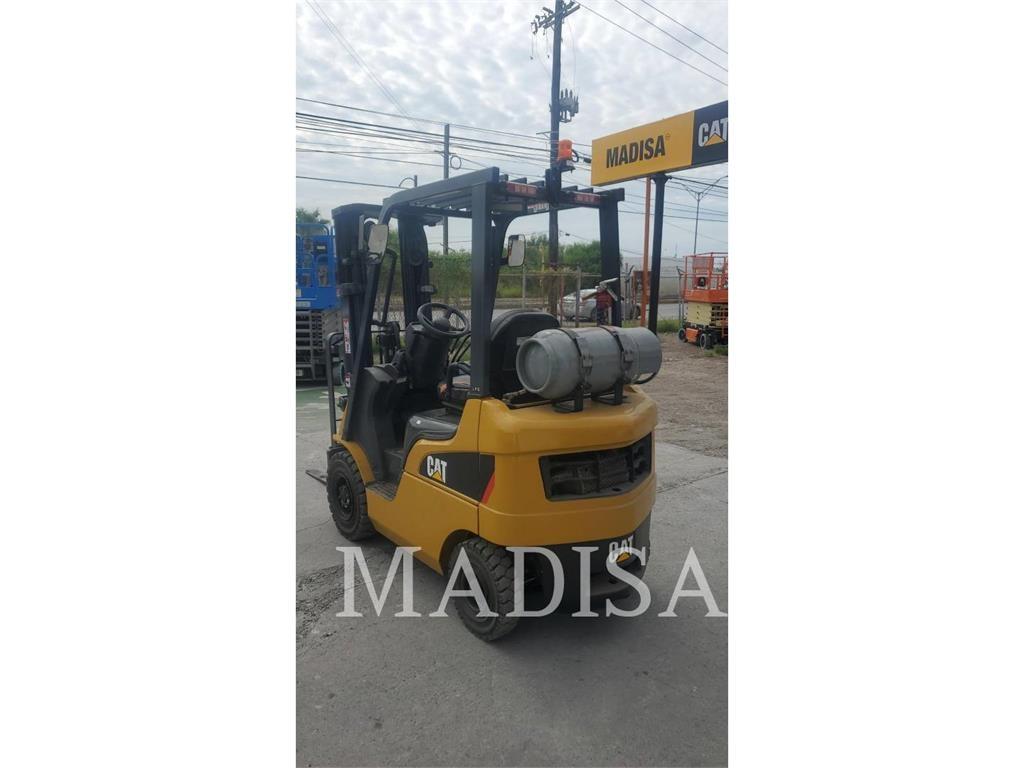 CAT GP15N5-LE Carretillas LPG