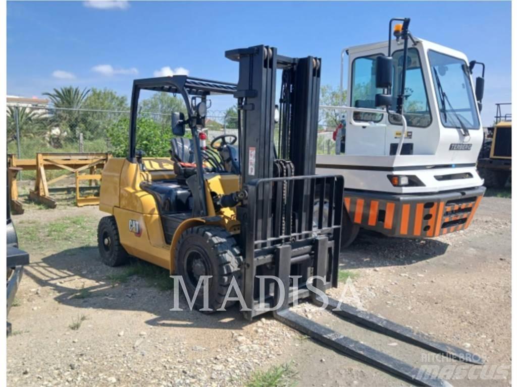 CAT LIFT TRUCKS DP50CNM Carretillas diesel