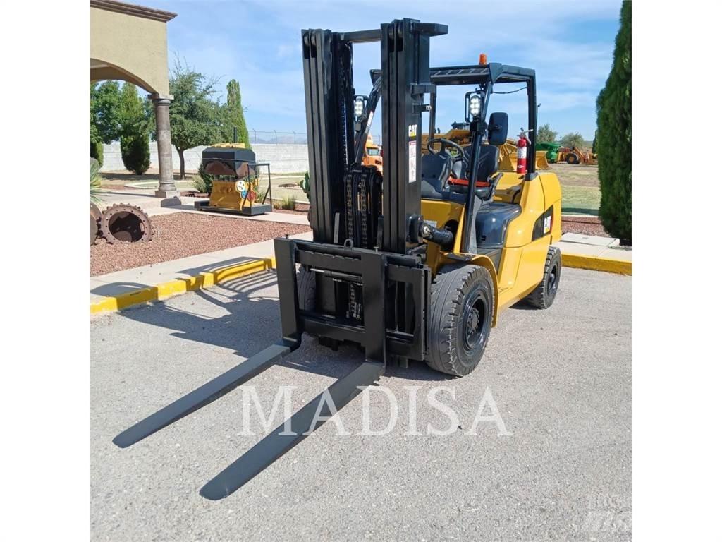 CAT LIFT TRUCKS DP50NM Carretillas diesel