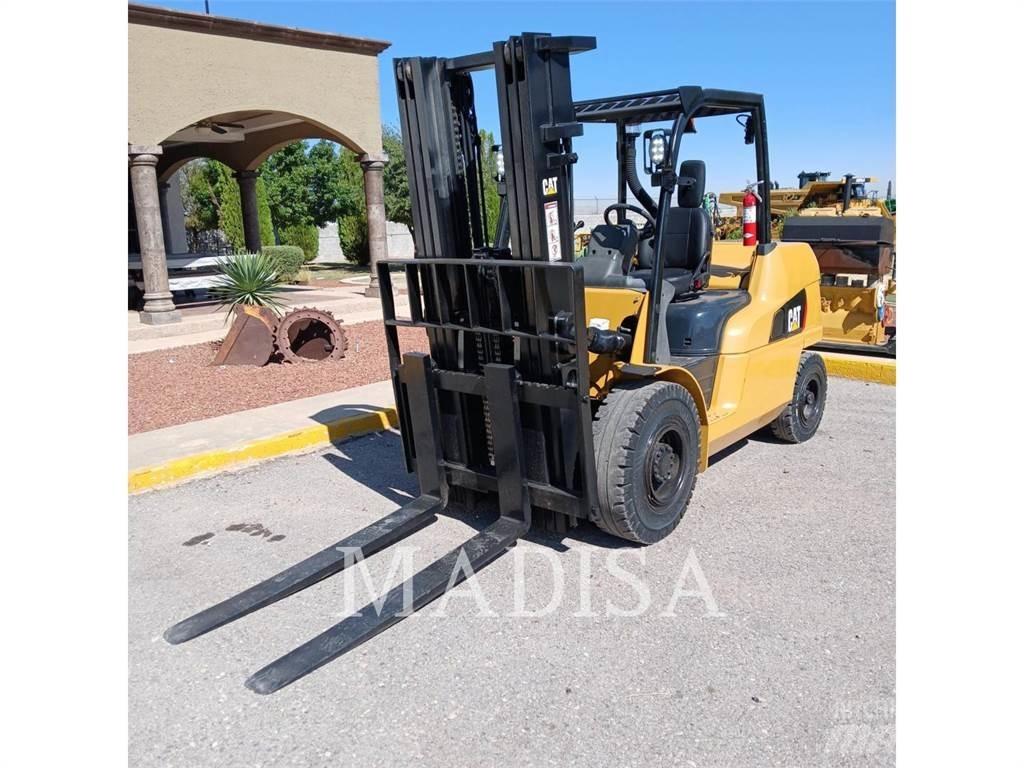 CAT LIFT TRUCKS DP50NM1 Carretillas diesel