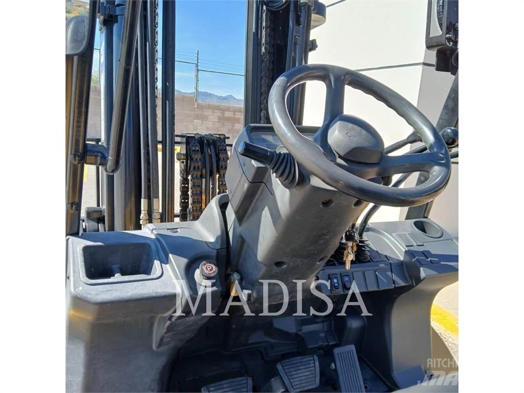 CAT LIFT TRUCKS DP50NM1 Carretillas diesel