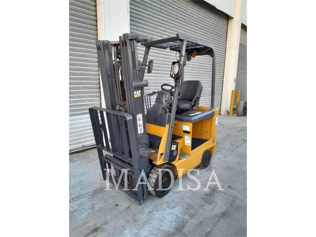 CAT LIFT TRUCKS E3500-AC Otras carretillas elevadoras