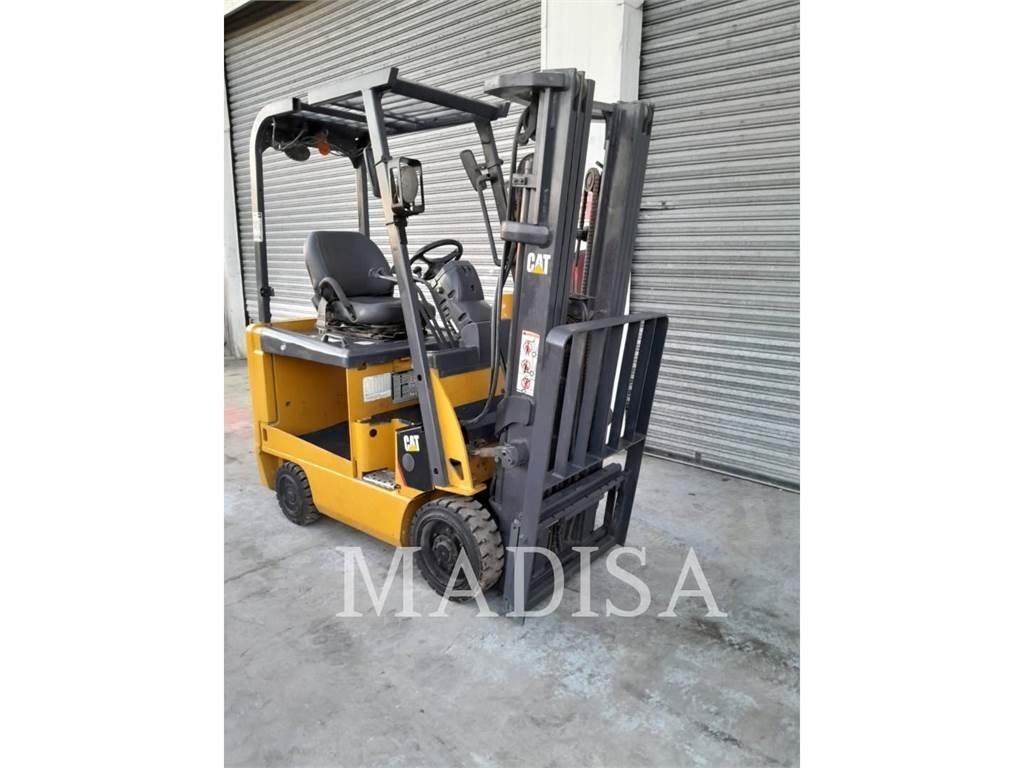 CAT LIFT TRUCKS E3500-AC Otras carretillas elevadoras