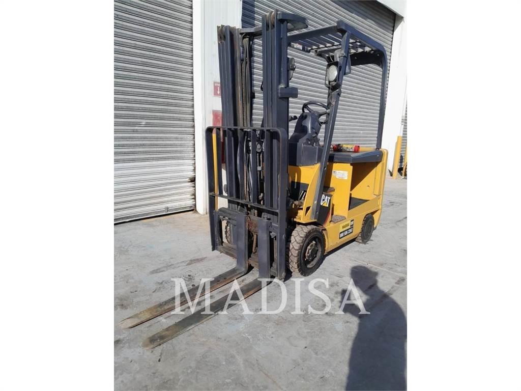 CAT LIFT TRUCKS E3500-AC Otras carretillas elevadoras