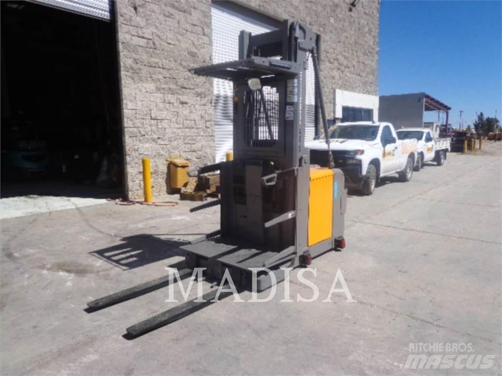 CAT LIFT TRUCKS EKS308 Otras carretillas elevadoras
