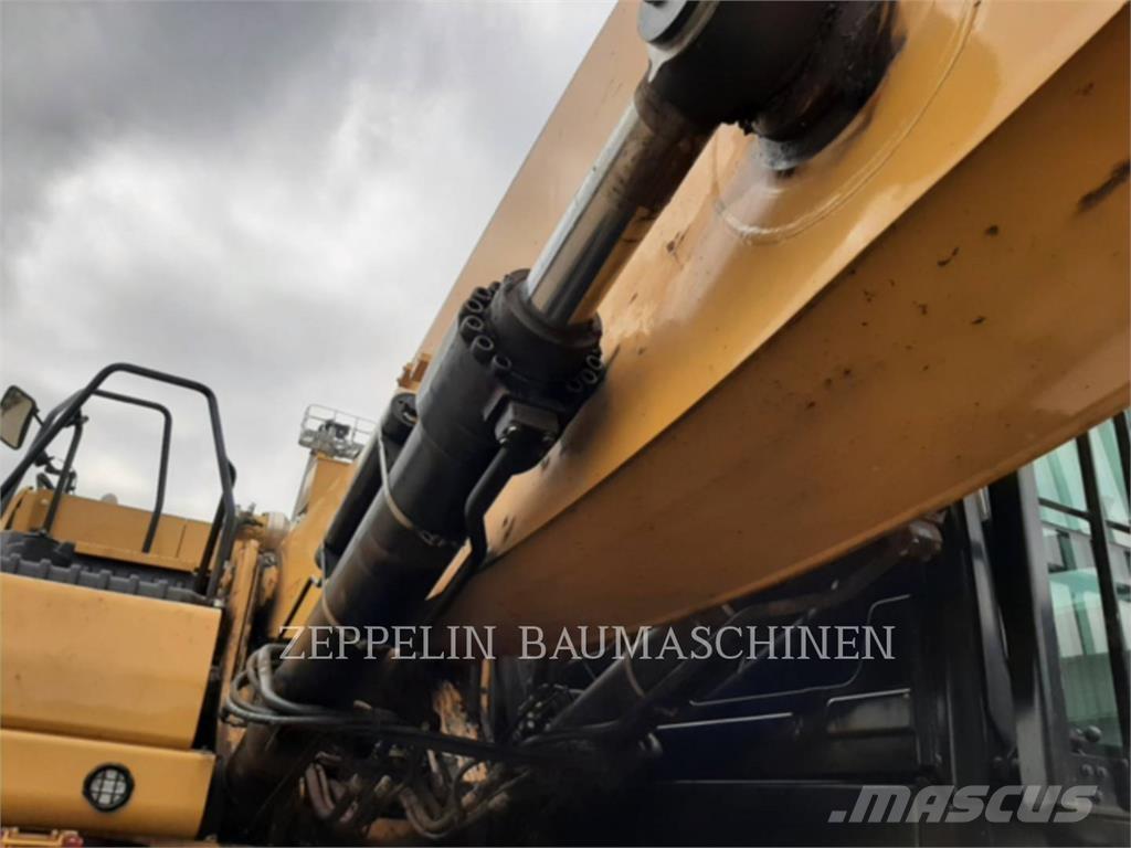 CAT MH3040-07A Excavadoras de demolición