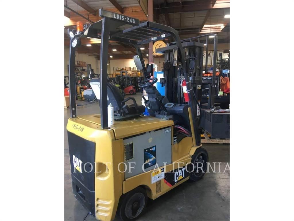 CAT MITSUBISHI EC25N2 Carretillas de horquilla eléctrica