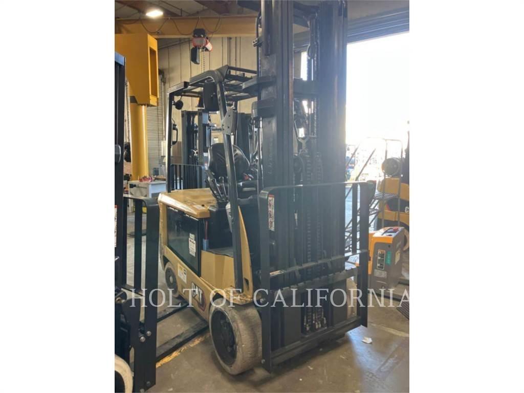 CAT MITSUBISHI EC30LN3 Carretillas de horquilla eléctrica