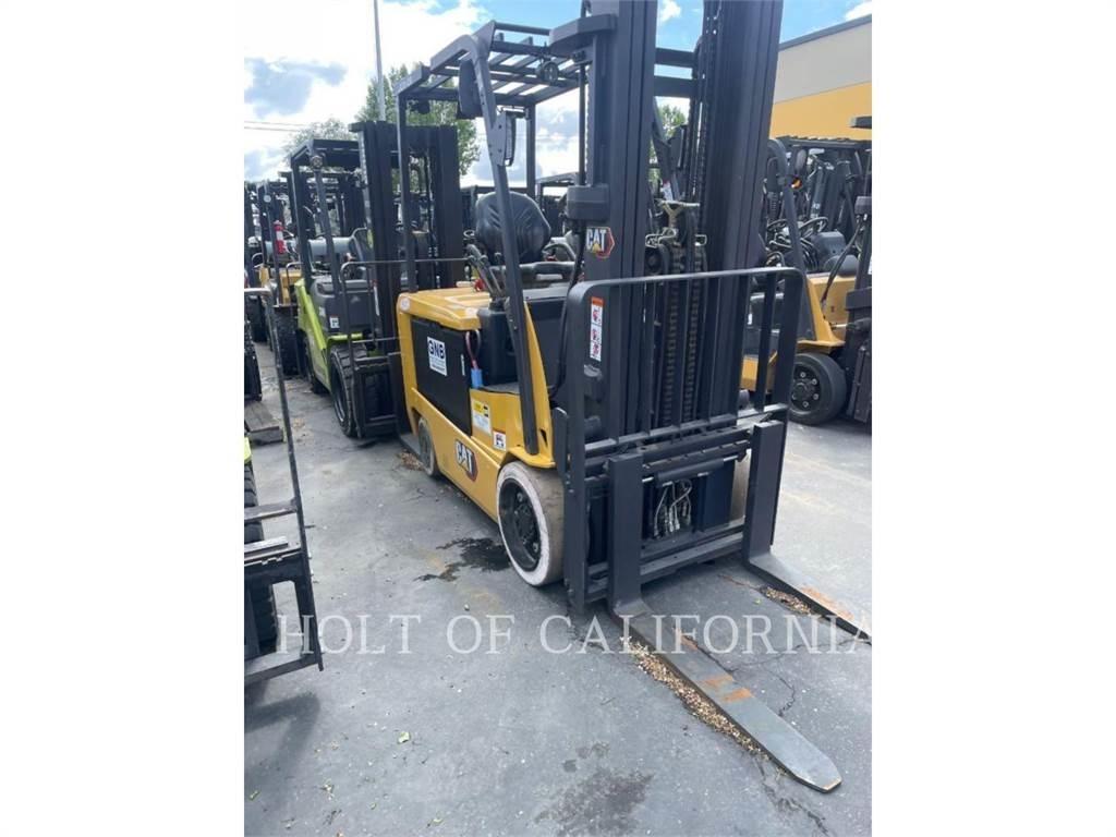 CAT MITSUBISHI EC30N3 Carretillas de horquilla eléctrica