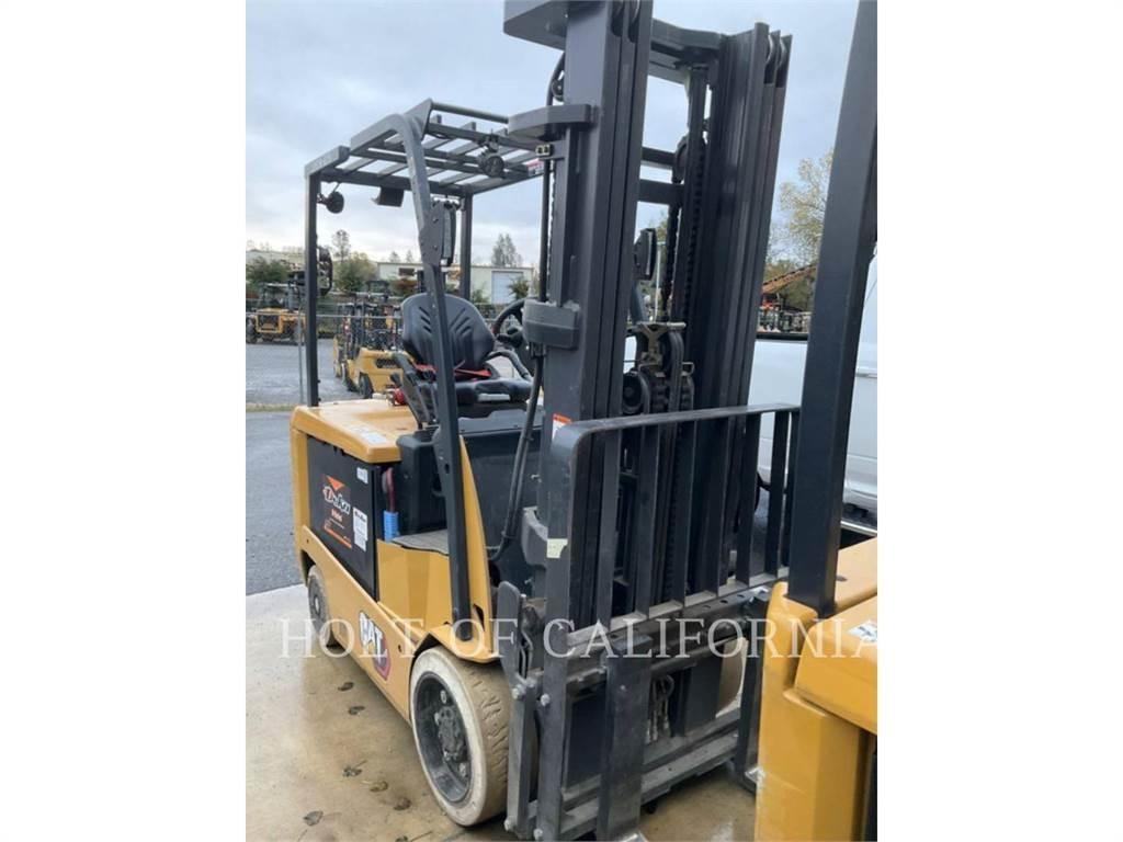 CAT MITSUBISHI EC30N3 Carretillas de horquilla eléctrica