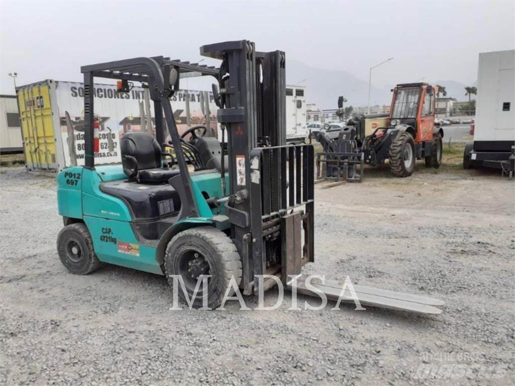 CAT MITSUBISHI FD30NM5 Otras carretillas elevadoras
