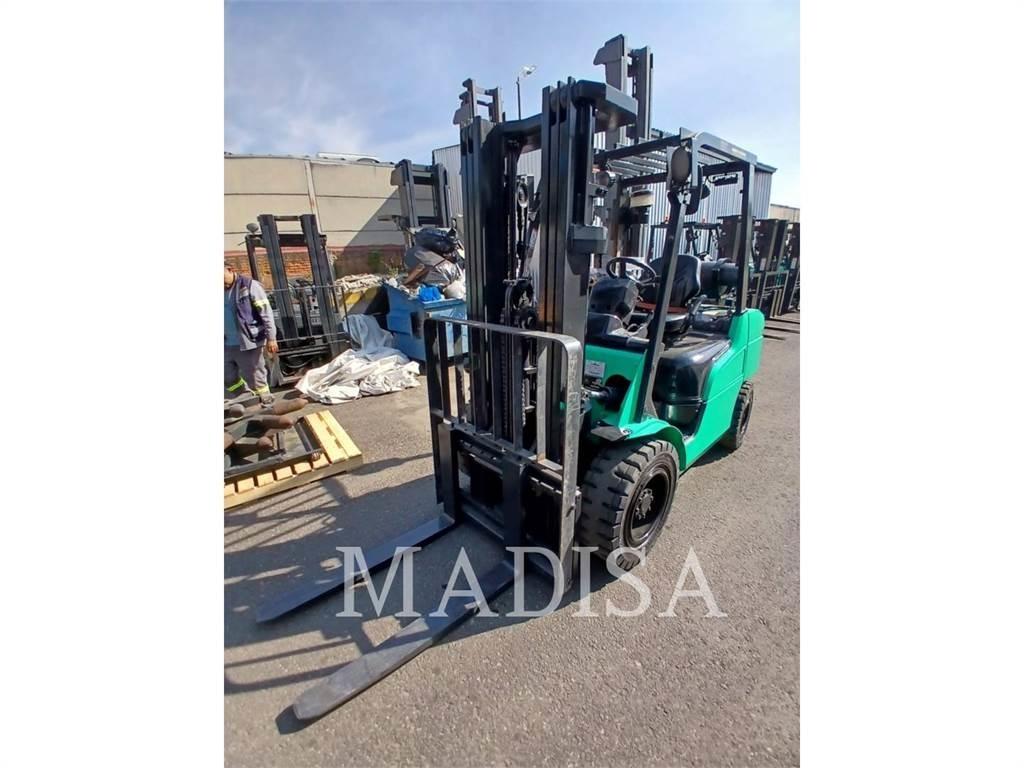 CAT MITSUBISHI FG30N-LP Otras carretillas elevadoras