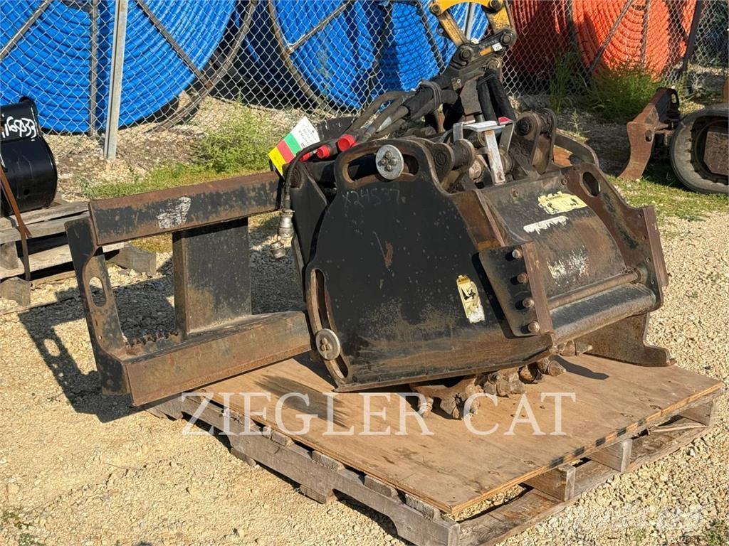 CAT PC205 Minicargadoras