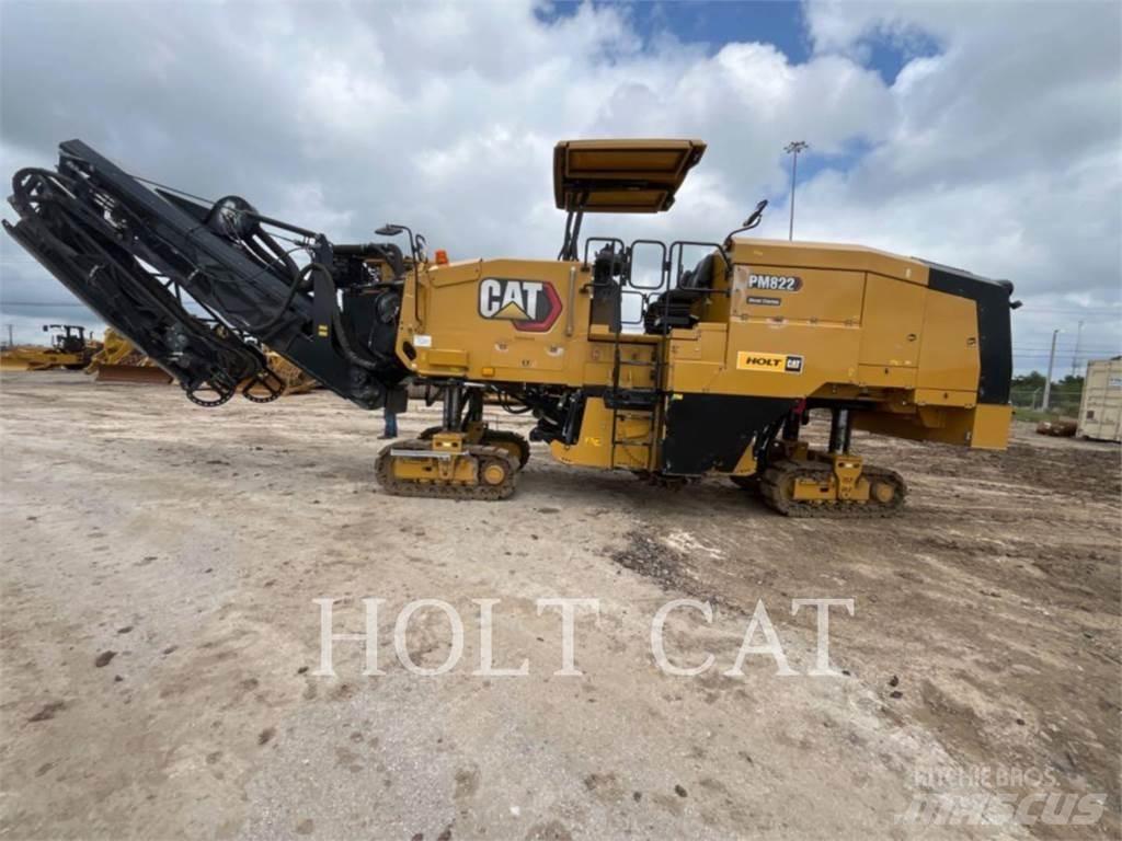 CAT PM822 Equipos para la estabilización de suelos y reciclaje de asfalto