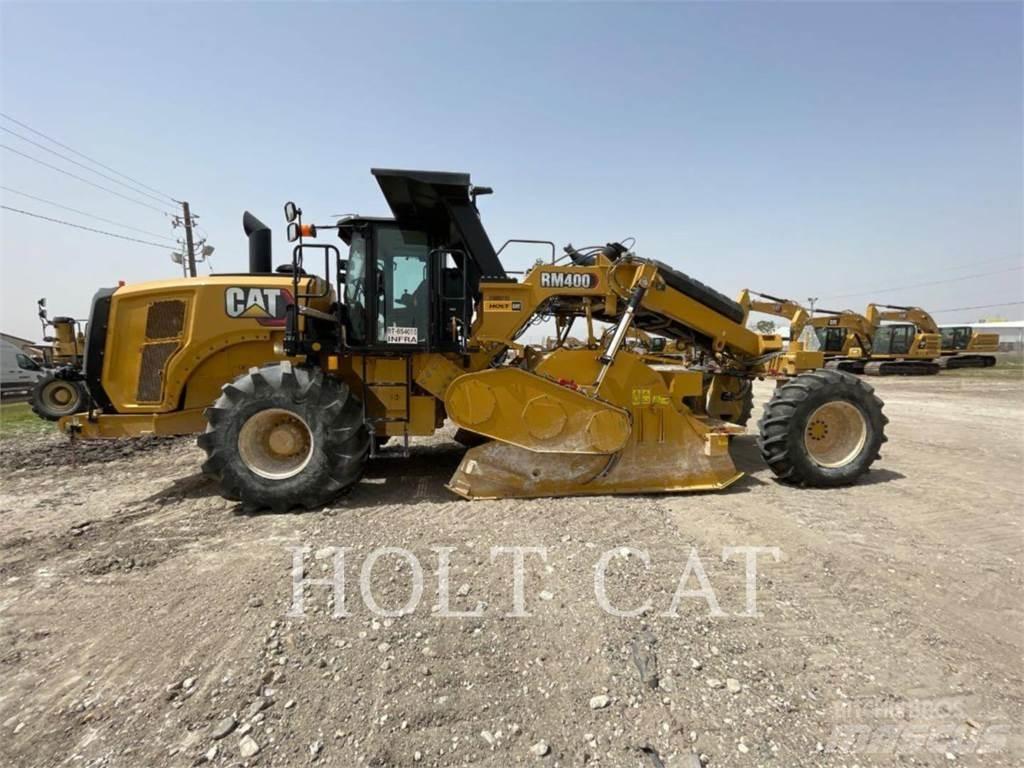 CAT RM400 Equipos para la estabilización de suelos y reciclaje de asfalto