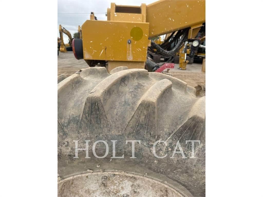 CAT RM400 CAB Equipos para la estabilización de suelos y reciclaje de asfalto