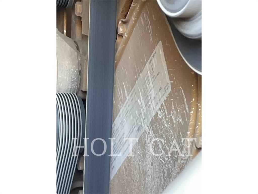 CAT RM400 CAB Equipos para la estabilización de suelos y reciclaje de asfalto
