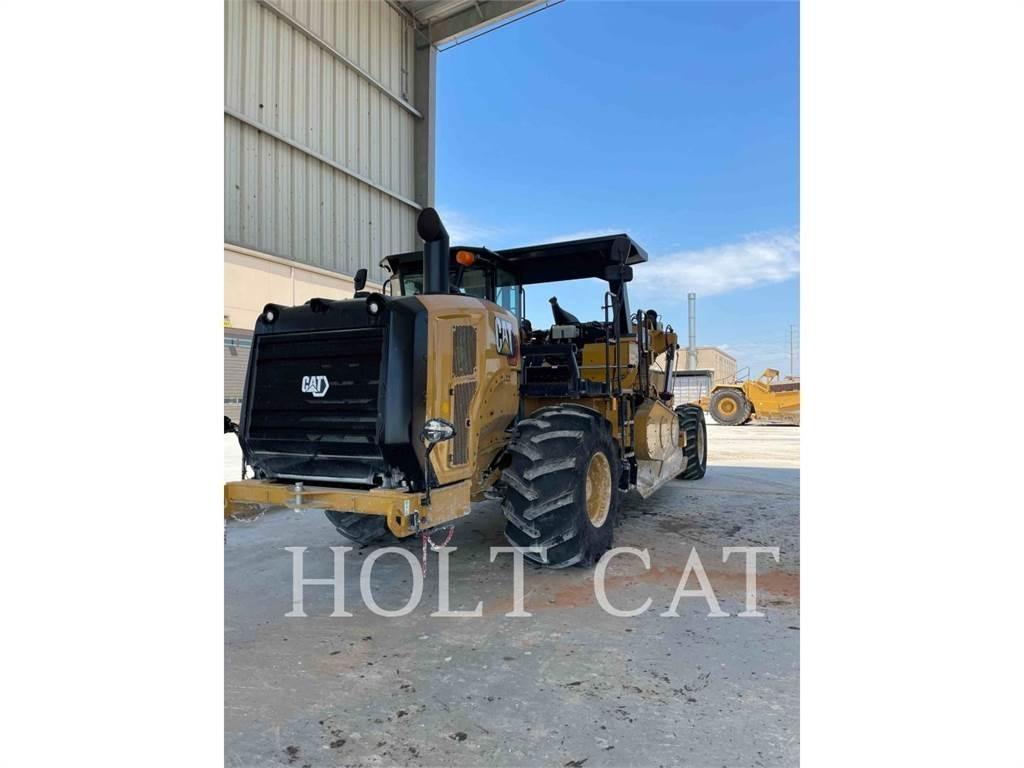 CAT RM400 CAB Equipos para la estabilización de suelos y reciclaje de asfalto