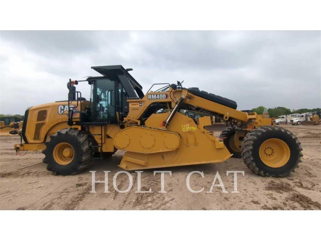 CAT RM400 CAB Equipos para la estabilización de suelos y reciclaje de asfalto