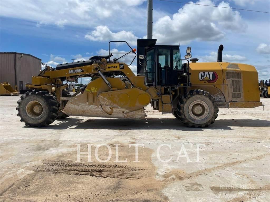 CAT RM500B CAB Equipos para la estabilización de suelos y reciclaje de asfalto