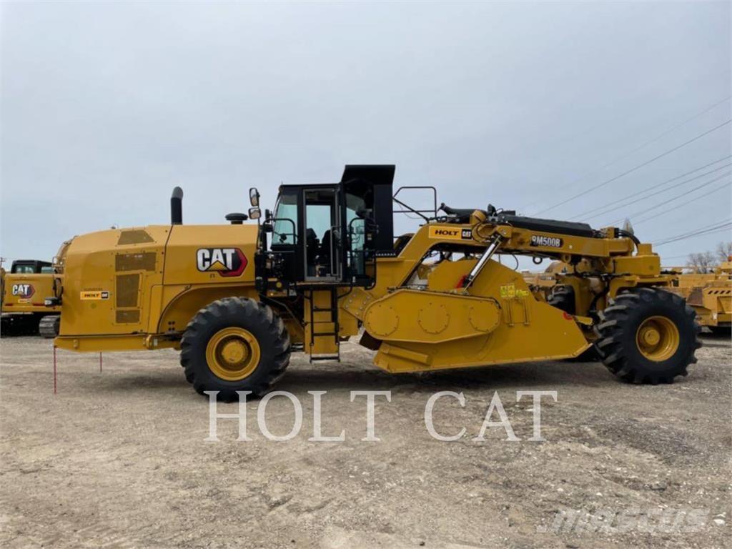 CAT RM500B CAB Equipos para la estabilización de suelos y reciclaje de asfalto