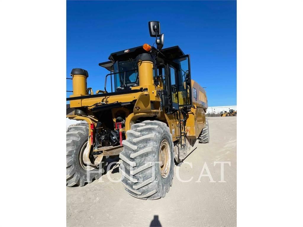 CAT RM600 CAB Equipos para la estabilización de suelos y reciclaje de asfalto