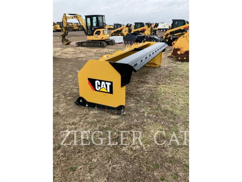 CAT STRAIT SNOW PUSHER Fresadoras quitanieves