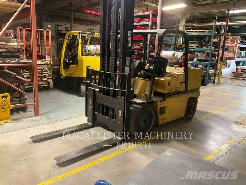 CAT T150D Otras carretillas elevadoras