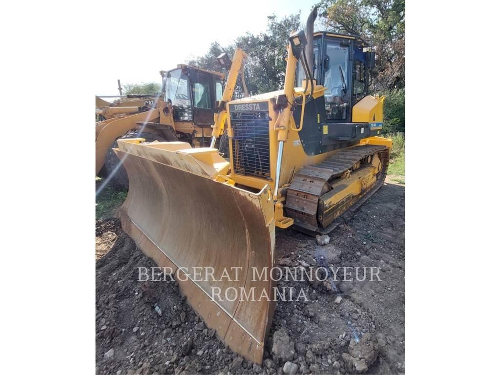 CAT TD-15M Buldozer sobre oruga