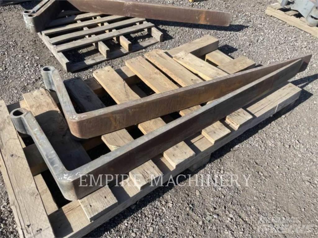 CAT TH TNS72 Uñas para carretilla