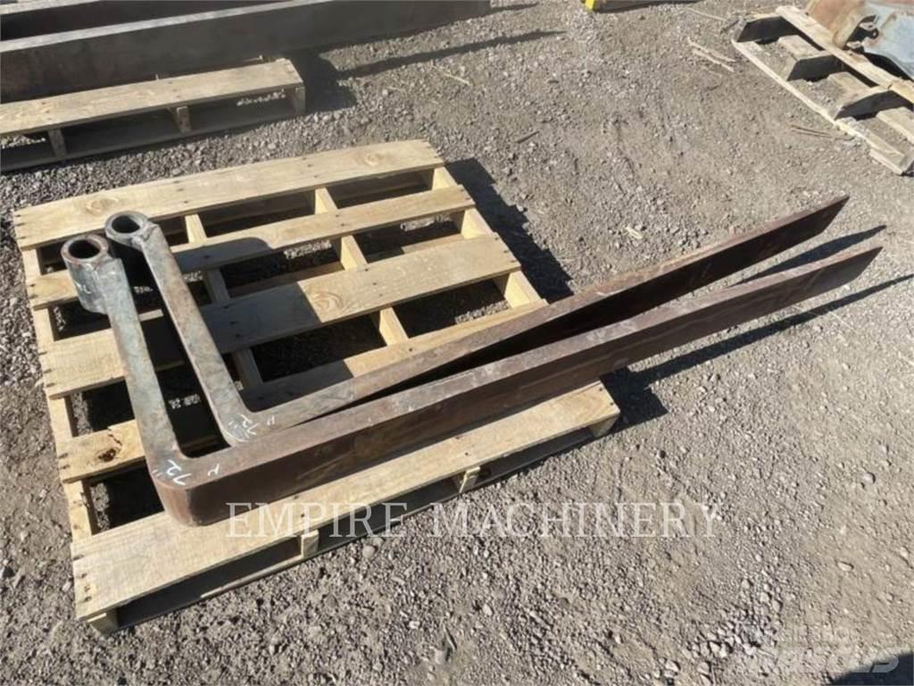CAT TH TNS72 Uñas para carretilla