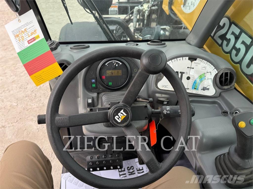 CAT TH255C Carretillas telescópicas